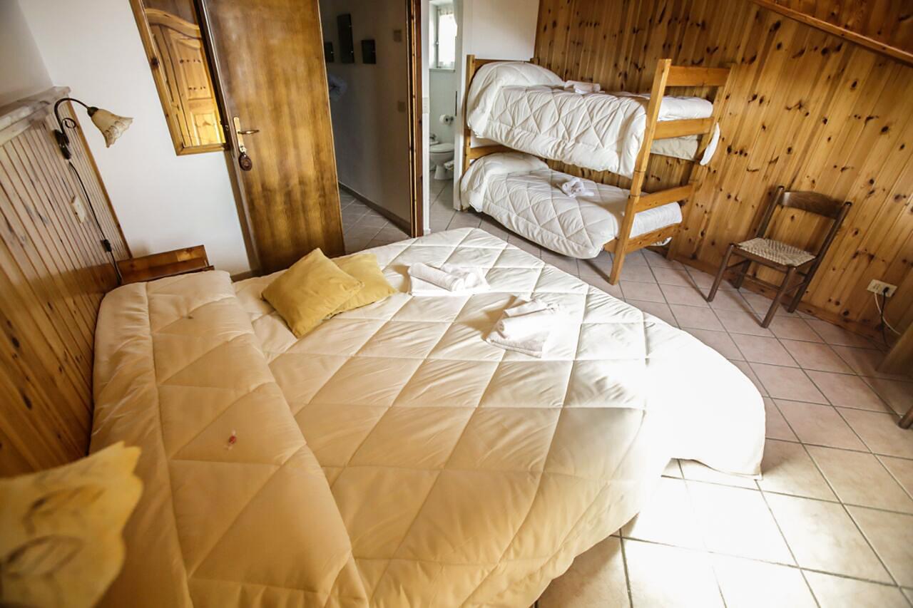 Hotel Valle Del Lupo Pescasseroli Eksteriør billede