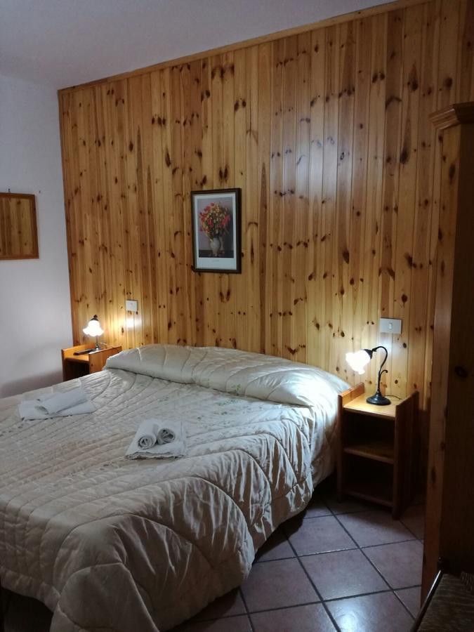 Hotel Valle Del Lupo Pescasseroli Eksteriør billede